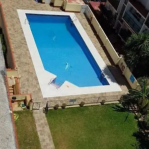Apartamento Holidays2torremolinos In Loma Del Colegial Close To Center With Pool, Rooftop Terrace, Torremolinos