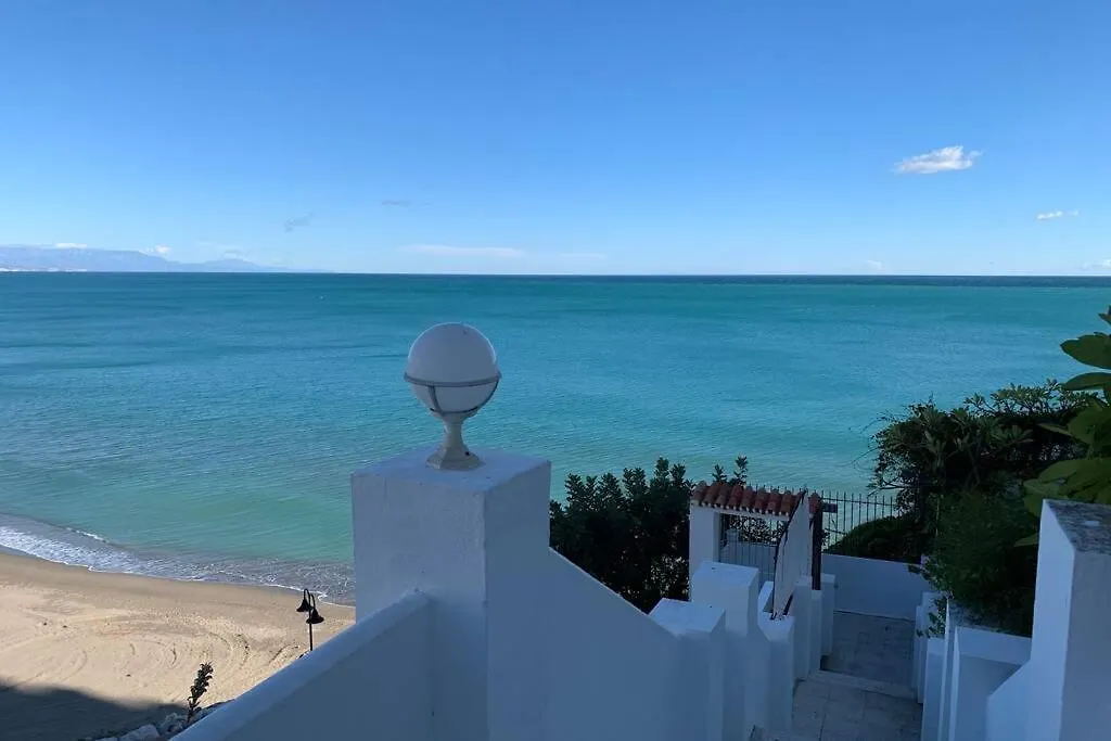 Amazing Frontline Sea Views Studio Apartment Castillo Del Vigia Torremolinos 0*,  España