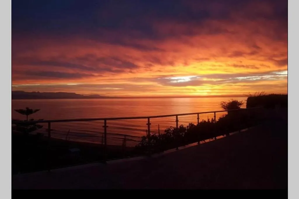 Amazing Frontline Sea Views Studio Apartment Castillo Del Vigia Torremolinos